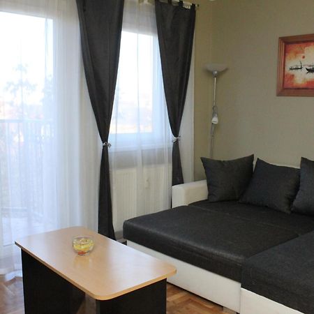Sun Apartments Subotica Extérieur photo