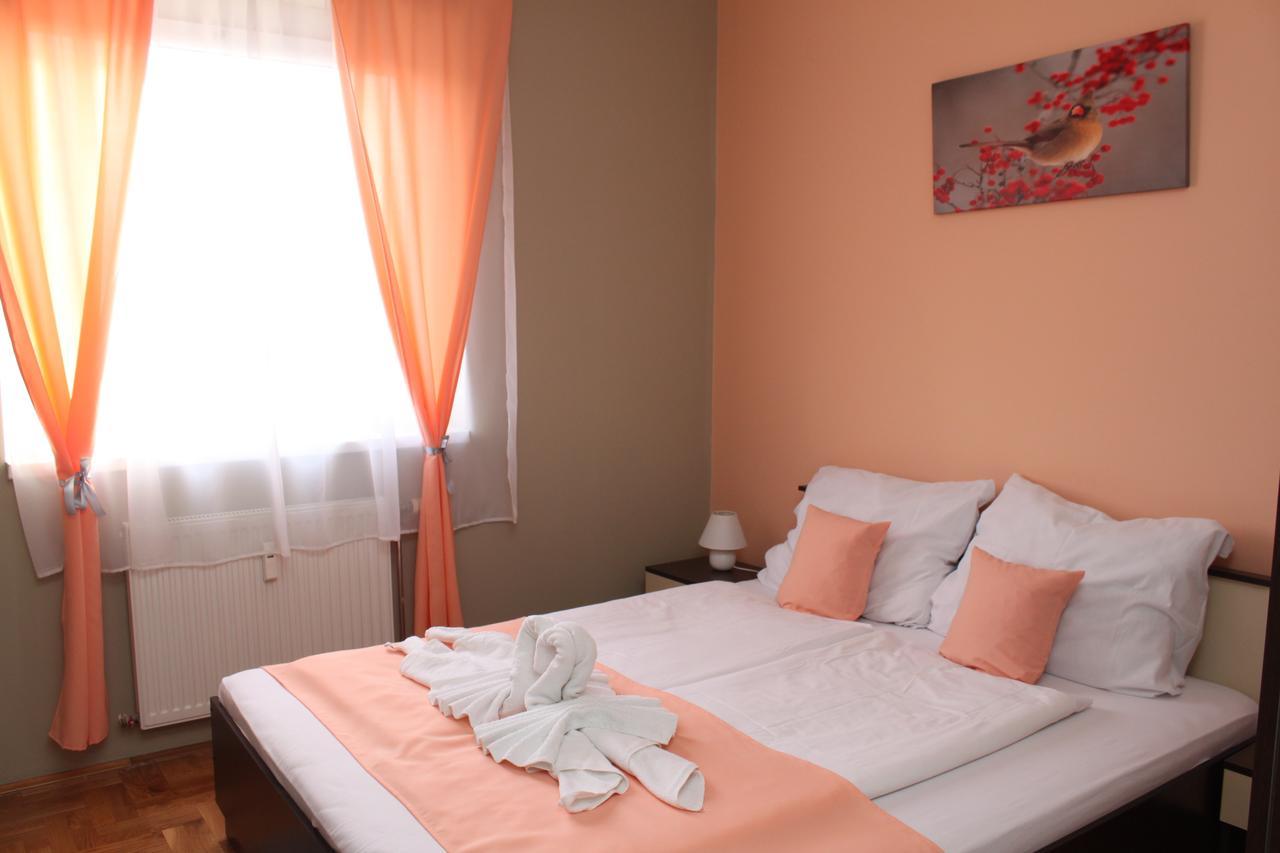 Sun Apartments Subotica Extérieur photo